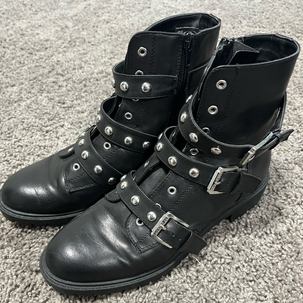 Guess silver buckle combat boots